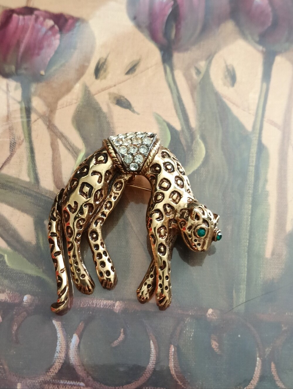 Vintage Gold Leopard Brooch with Rhinestone Accents